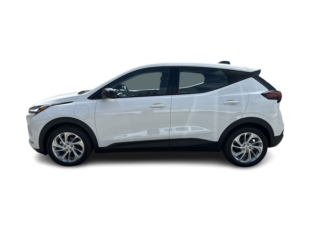 Thumbnail: 2027 Chevrolet Bolt EV - 3