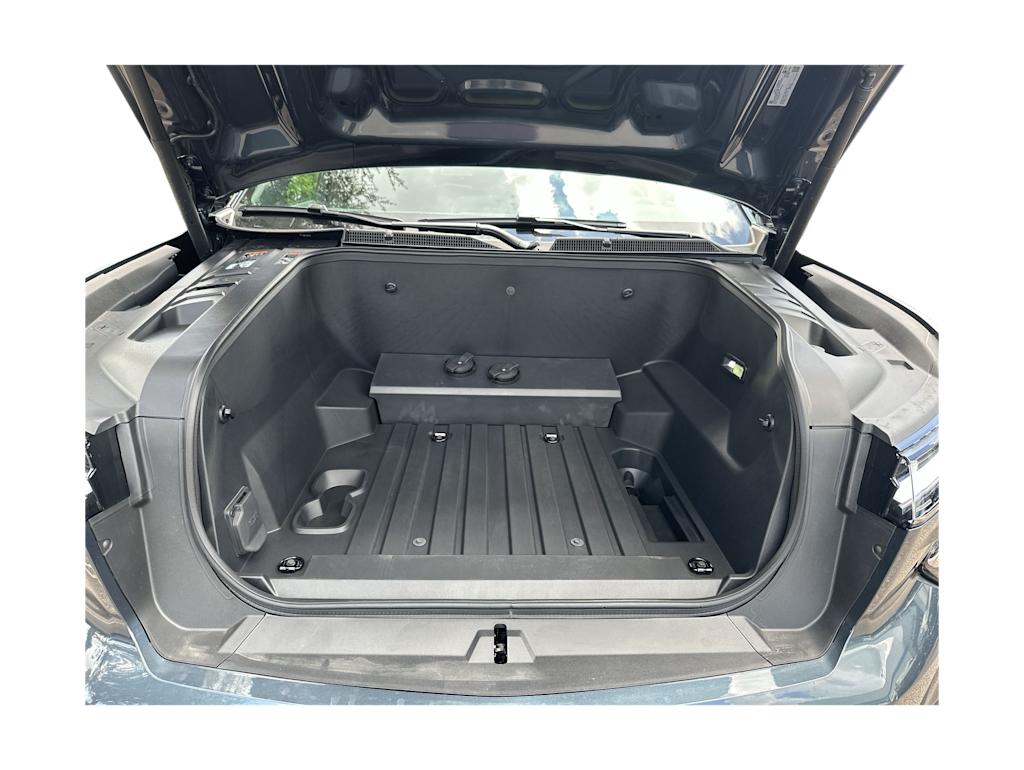 Thumbnail: 2026 Chevrolet Silverado EV - 27