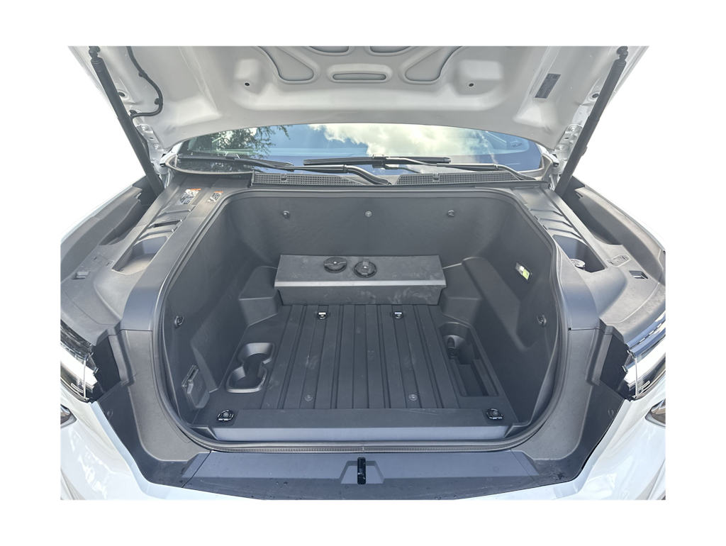 Thumbnail: 2026 Chevrolet Silverado EV - 27