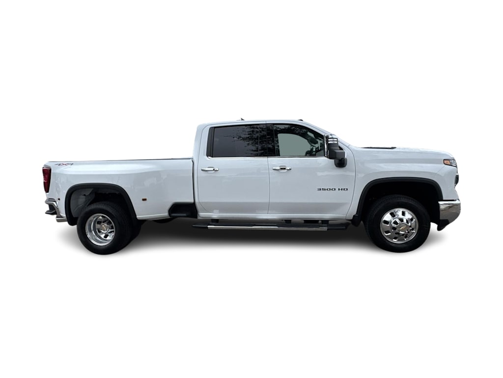 2025 Chevrolet Silverado 3500 LTZ 20