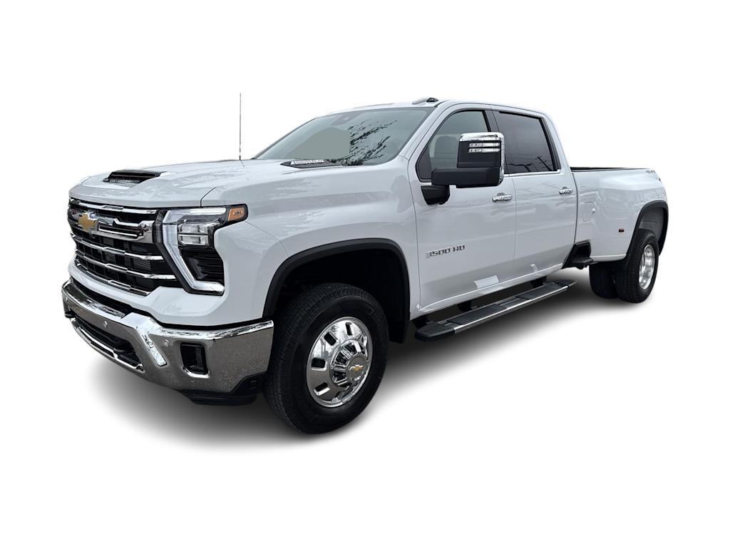 2025 Chevrolet Silverado 3500 LTZ 17