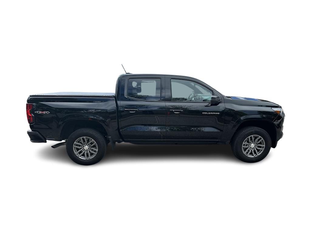 Thumbnail: 2023 Chevrolet Colorado - 19