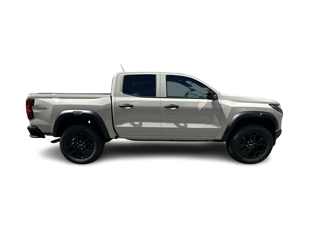 Thumbnail: 2026 Chevrolet Colorado - 19