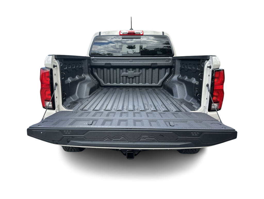 Thumbnail: 2026 Chevrolet Colorado - 16