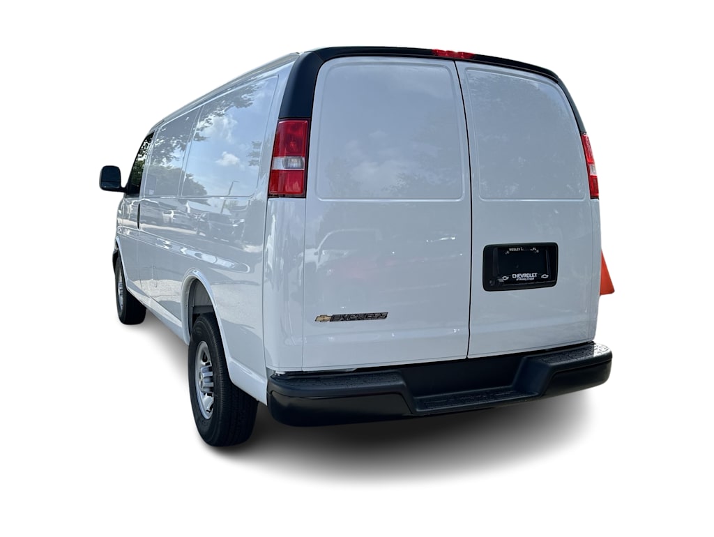 Thumbnail: 2026 Chevrolet Express - 4