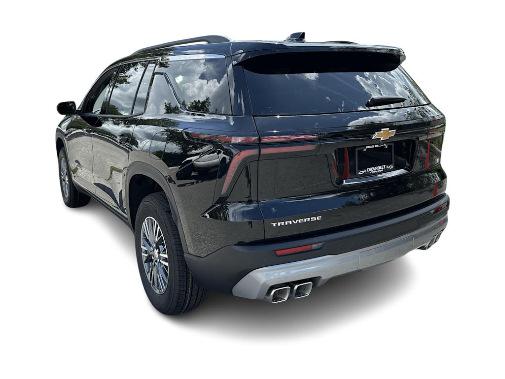 Thumbnail: 2026 Chevrolet Traverse - 4