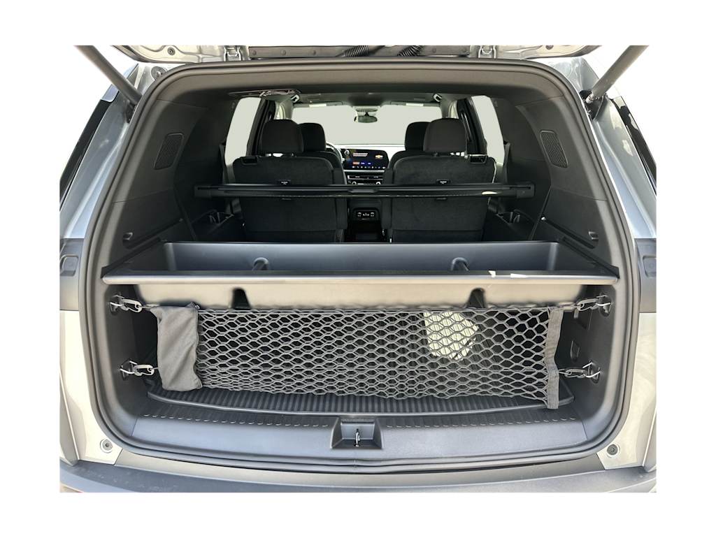 Thumbnail: 2026 Chevrolet Traverse - 16