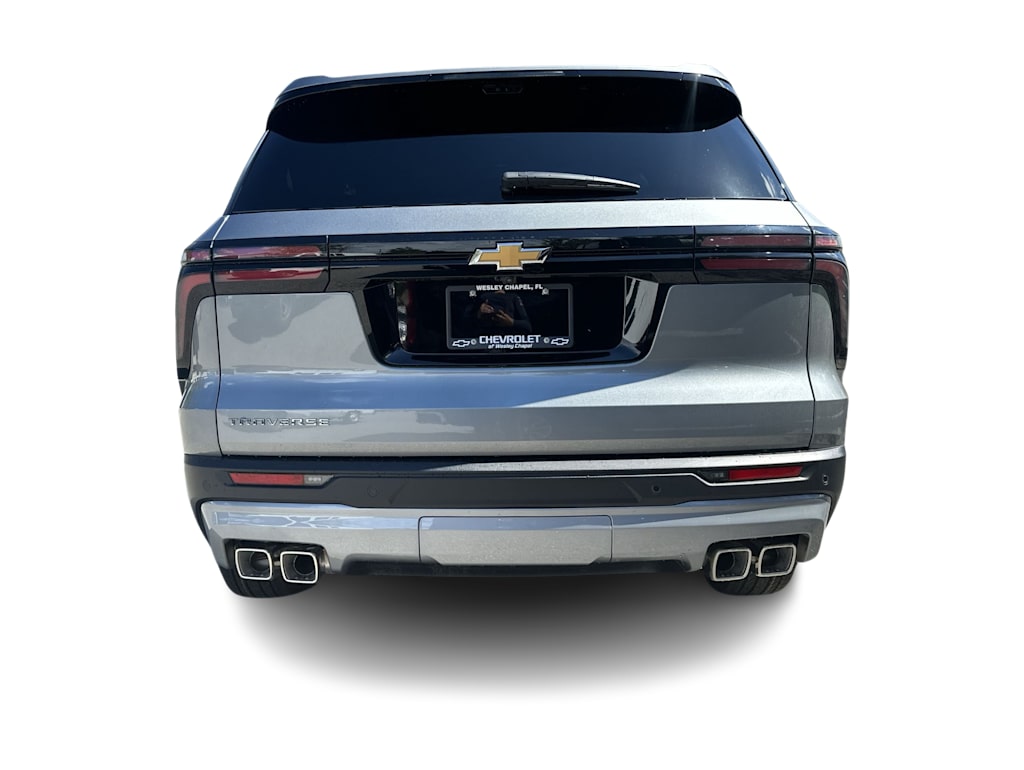 Thumbnail: 2027 Chevrolet Traverse - 5