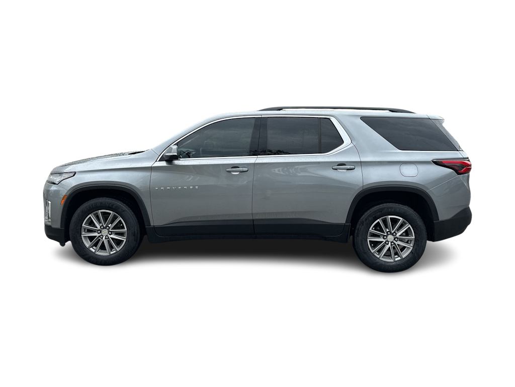 Thumbnail: 2023 Chevrolet Traverse - 3
