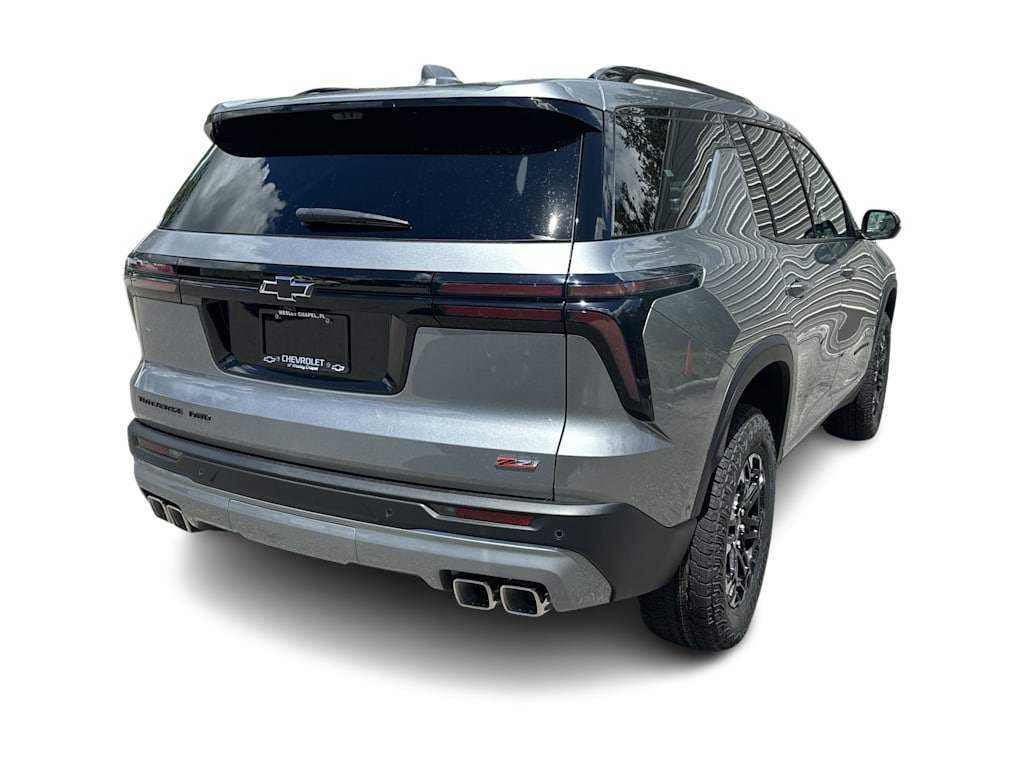 Thumbnail: 2027 Chevrolet Traverse - 17