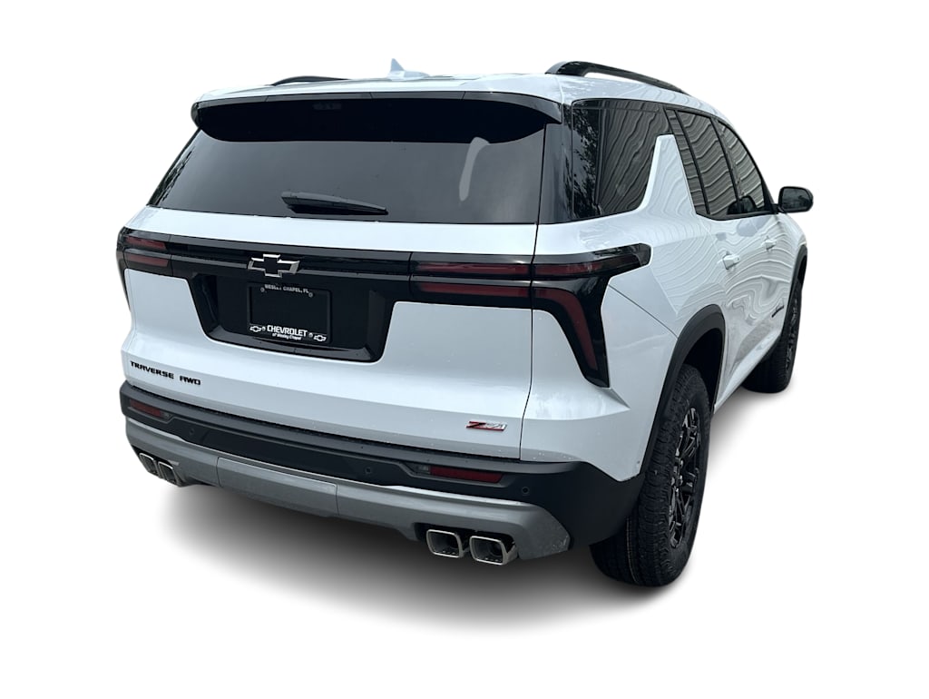 Thumbnail: 2027 Chevrolet Traverse - 18