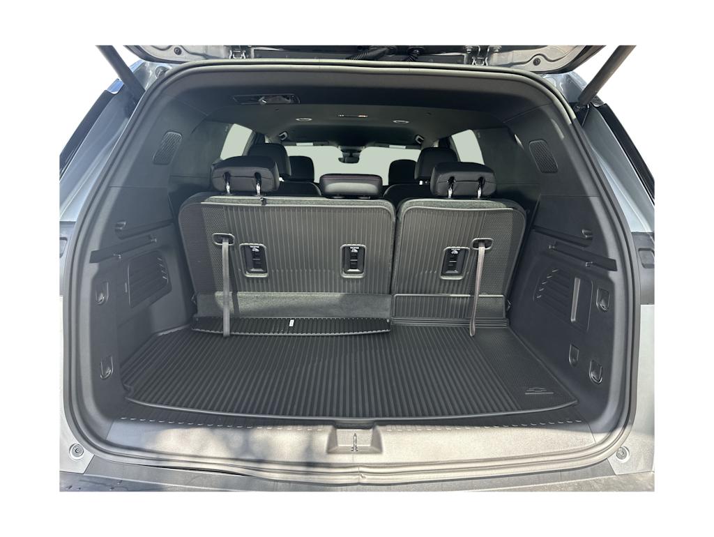 Thumbnail: 2026 Chevrolet Traverse - 16