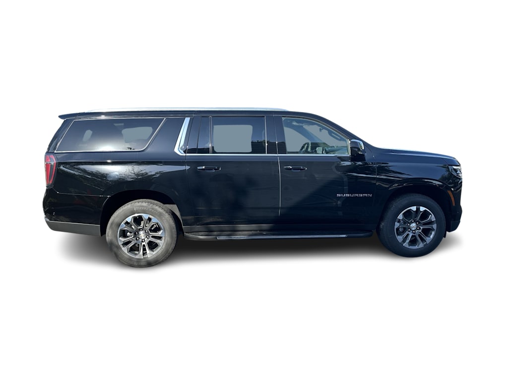 Thumbnail: 2026 Chevrolet Suburban - 18