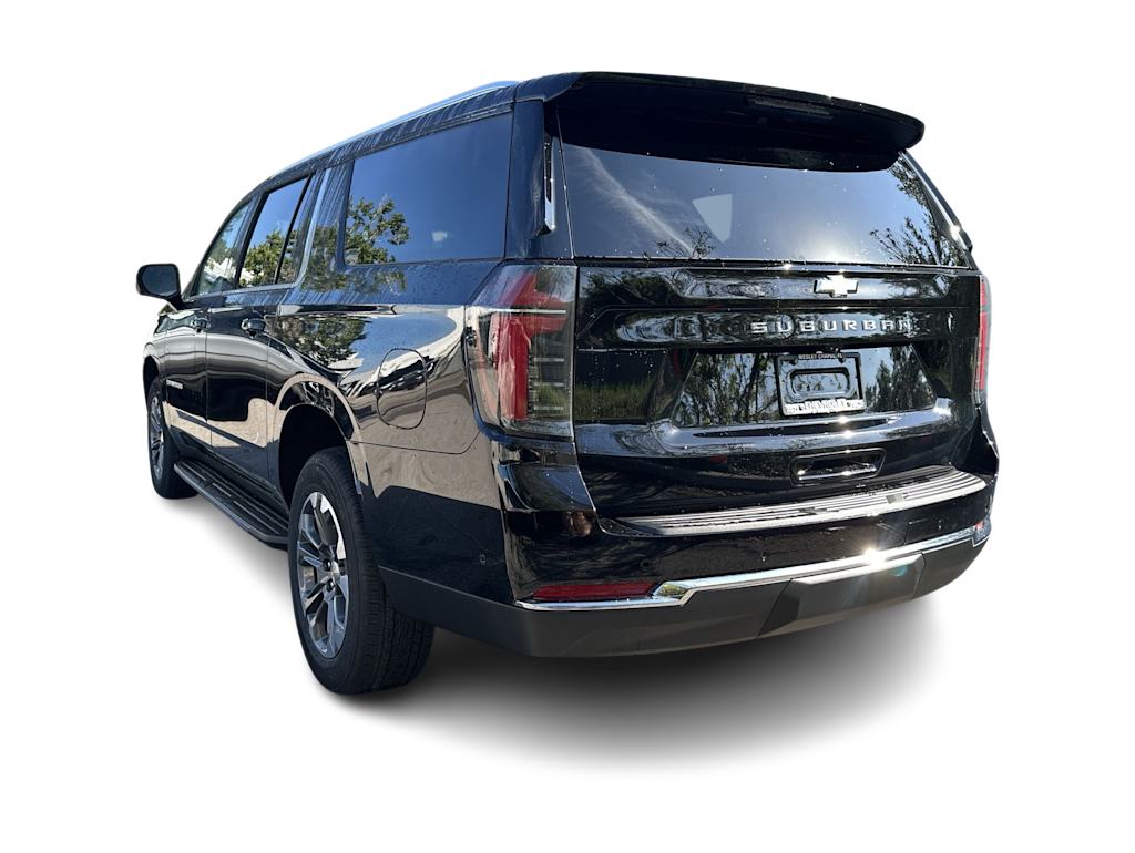 Thumbnail: 2026 Chevrolet Suburban - 4