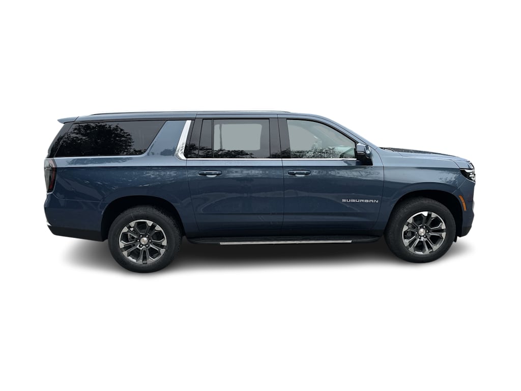 Thumbnail: 2026 Chevrolet Suburban - 19
