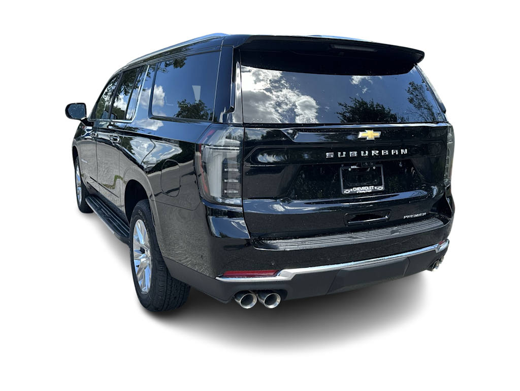 Thumbnail: 2026 Chevrolet Suburban - 3