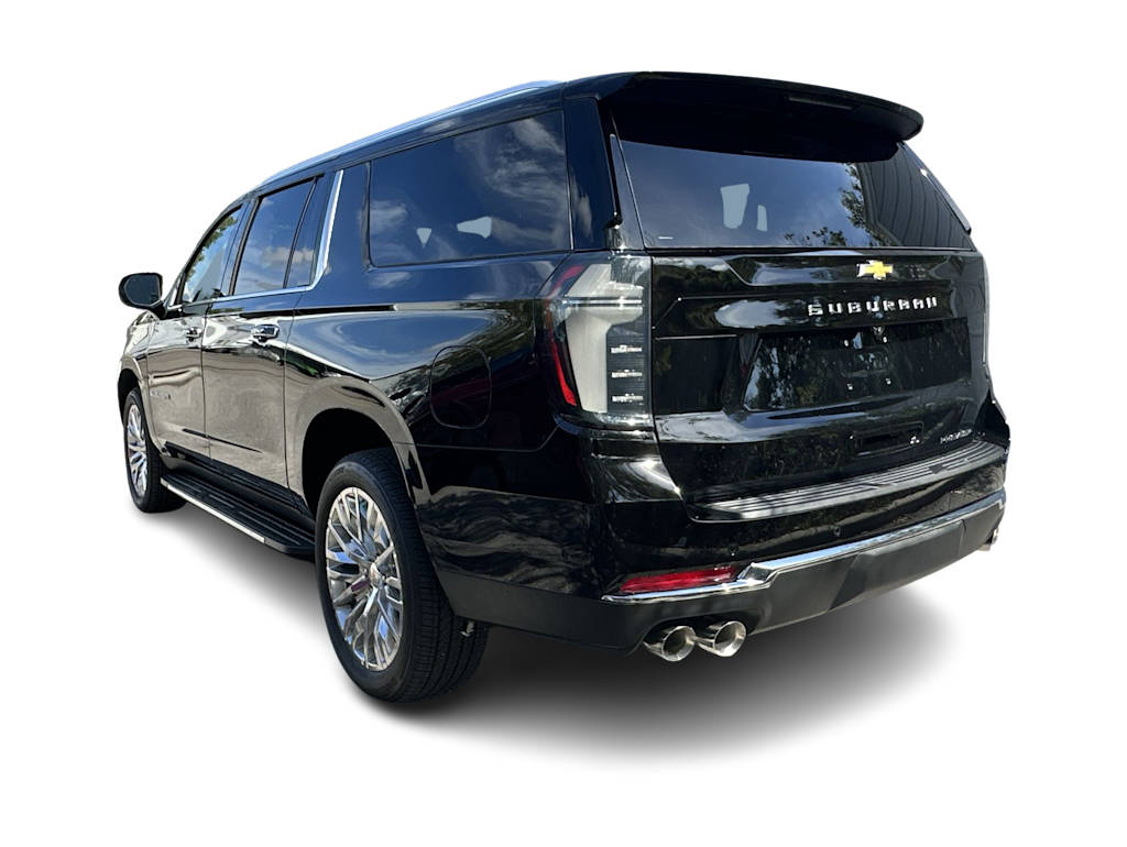 Thumbnail: 2025 Chevrolet Suburban - 4