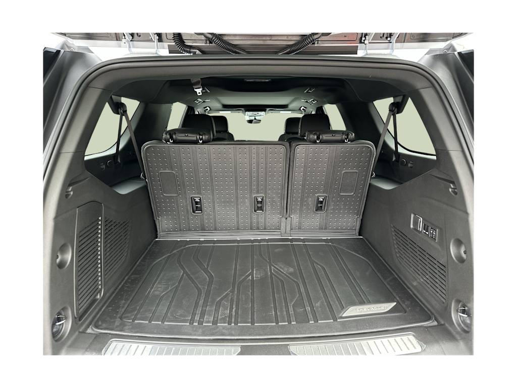 Thumbnail: 2026 Chevrolet Suburban - 15