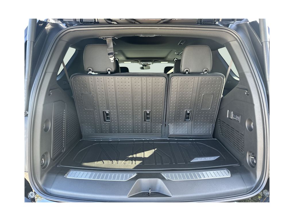 Thumbnail: 2026 Chevrolet Tahoe - 15