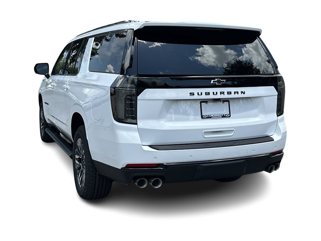 Thumbnail: 2026 Chevrolet Suburban - 3