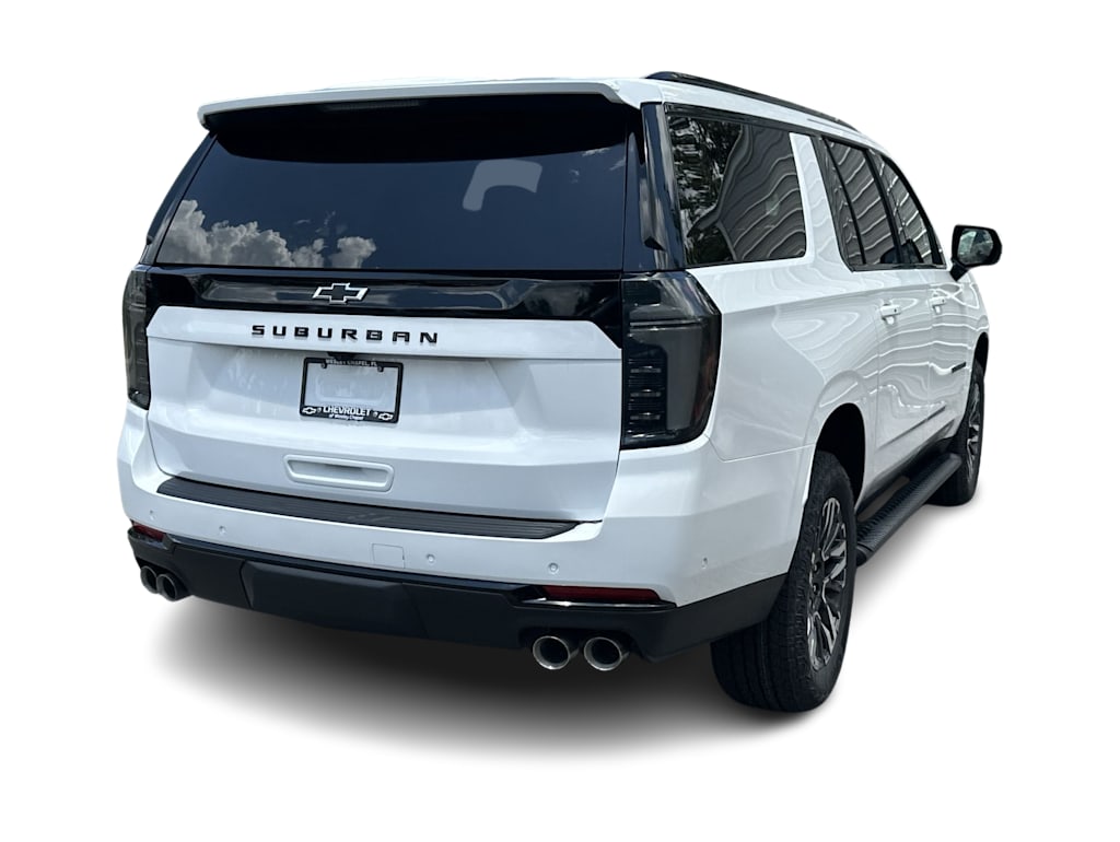 Thumbnail: 2026 Chevrolet Suburban - 18