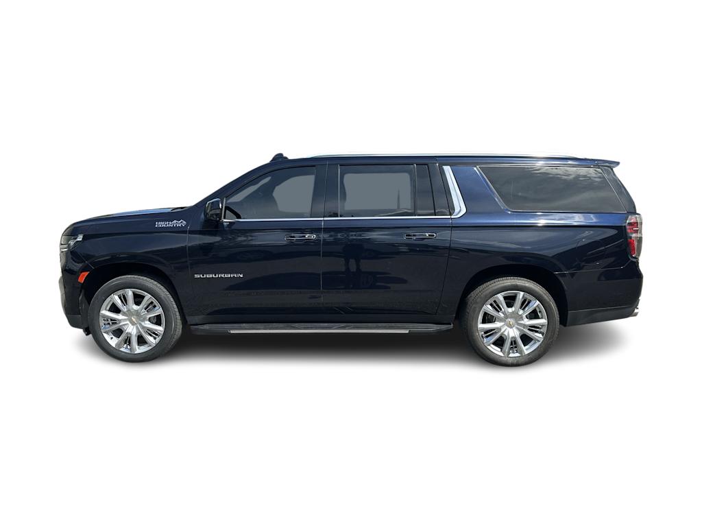 Thumbnail: 2023 Chevrolet Suburban - 3