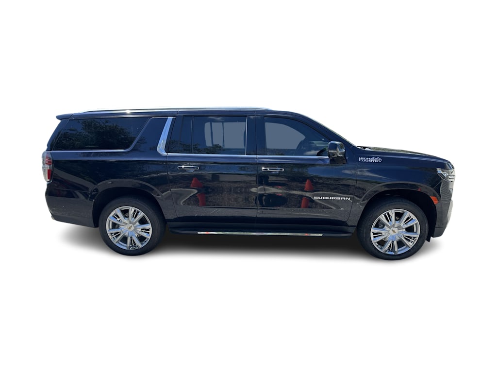 Thumbnail: 2023 Chevrolet Suburban - 19