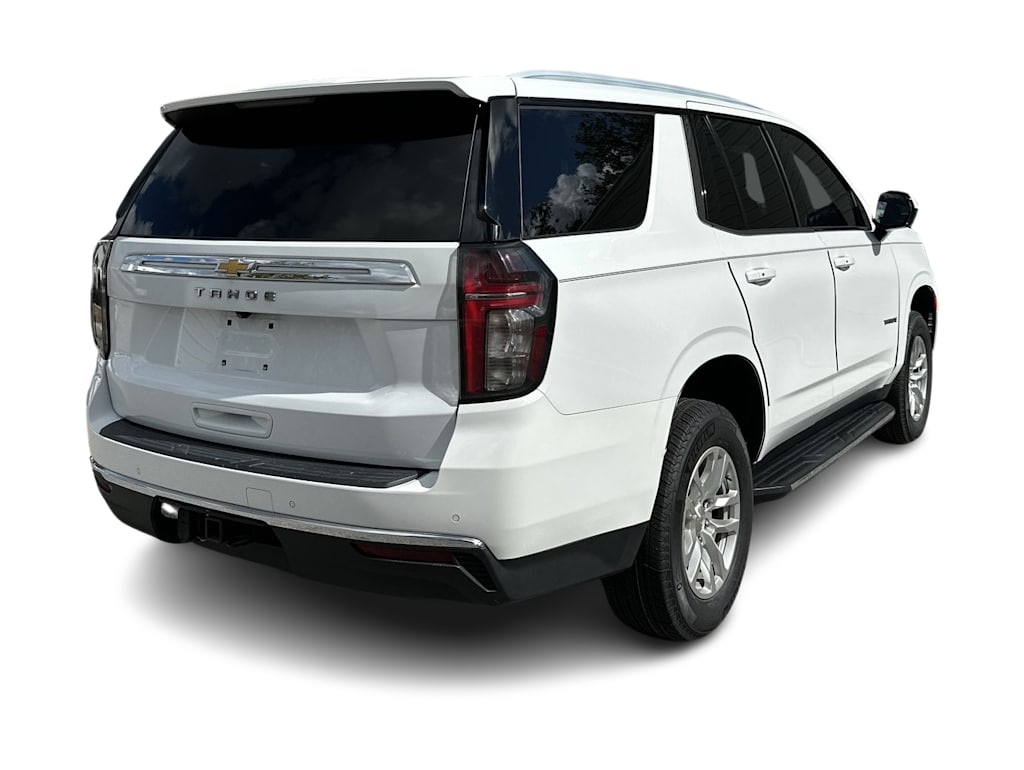 Thumbnail: 2023 Chevrolet Tahoe - 18
