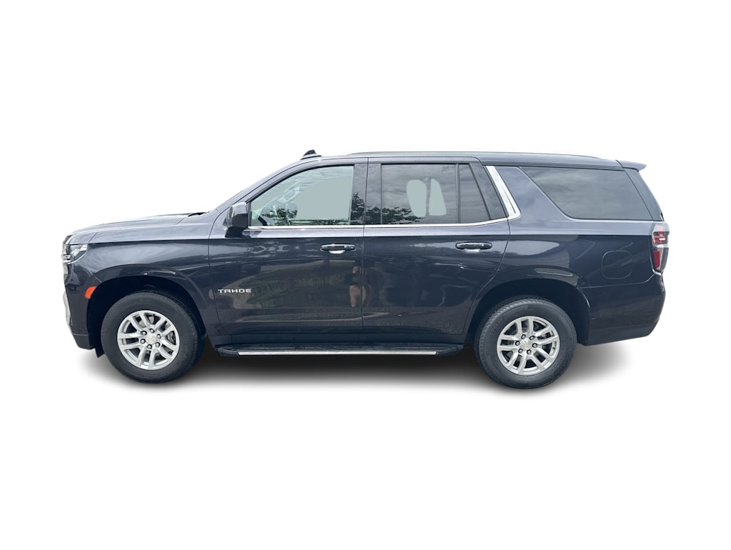 Thumbnail: 2023 Chevrolet Tahoe - 3