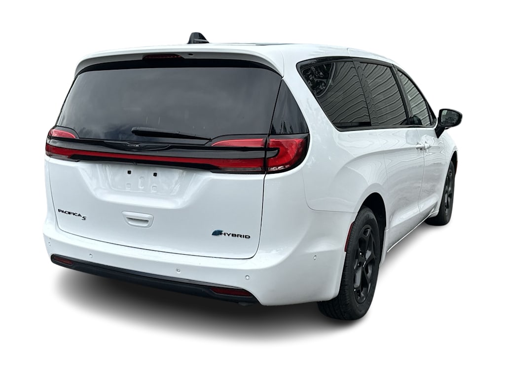 Thumbnail: 2024 Chrysler Pacifica - 19