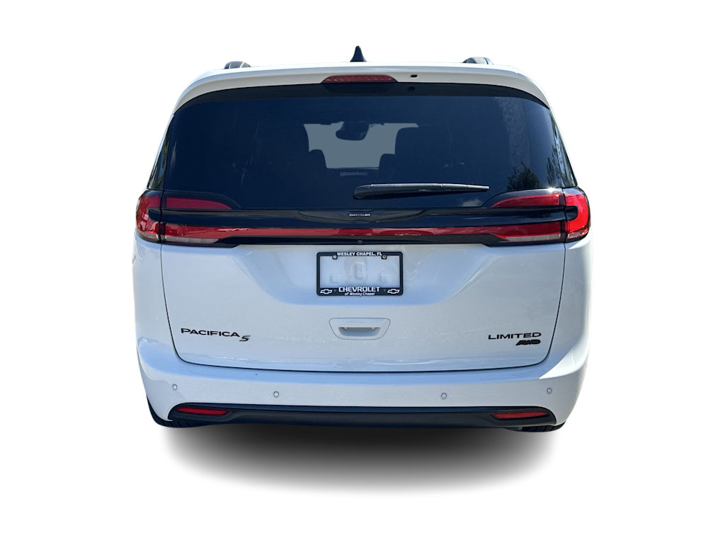 Thumbnail: 2023 Chrysler Pacifica - 5