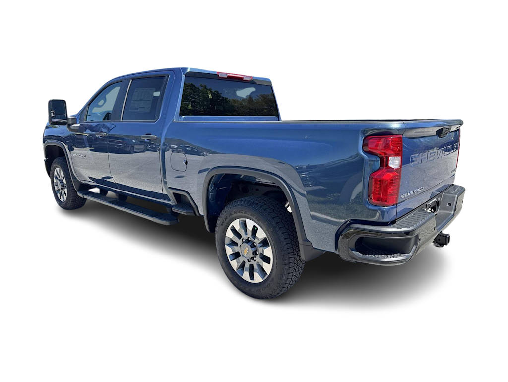 2025 Chevrolet Silverado 2500 Custom 4