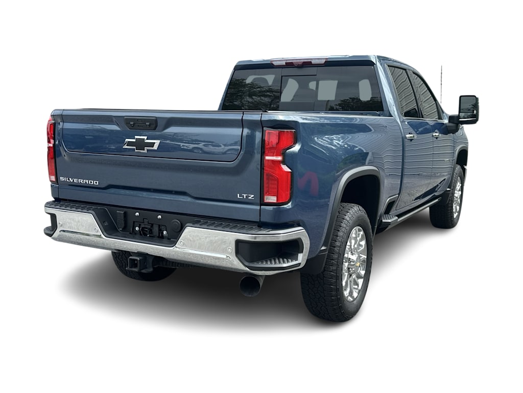 Thumbnail: 2025 Chevrolet Silverado 3500 - 18