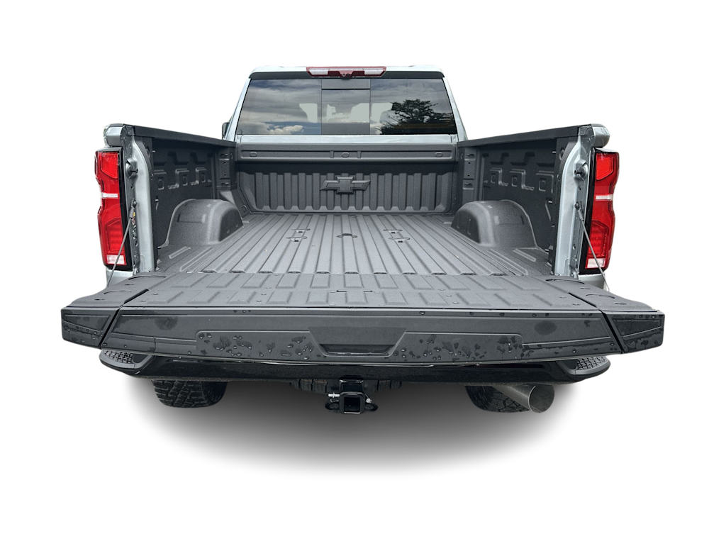 Thumbnail: 2026 Chevrolet Silverado 2500 - 16