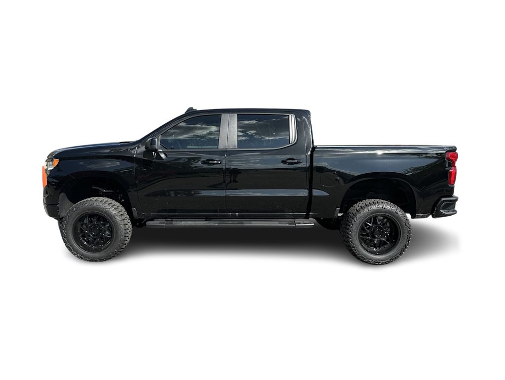 Thumbnail: 2026 Chevrolet Silverado 1500 - 3