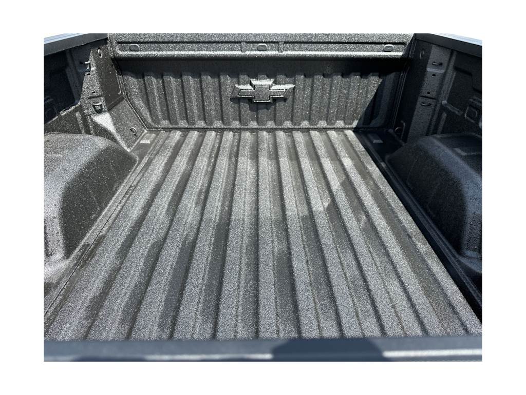 Thumbnail: 2026 Chevrolet Silverado 1500 - 17