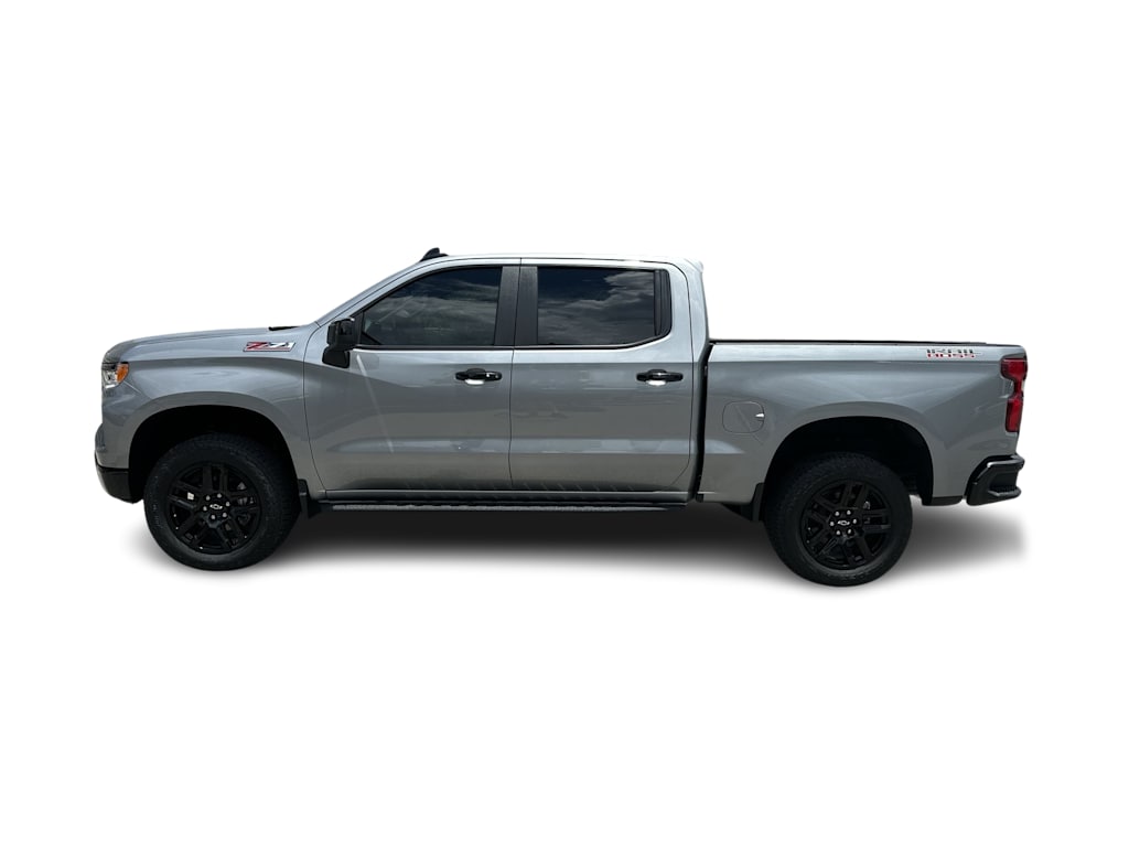 Thumbnail: 2026 Chevrolet Silverado 1500 - 3