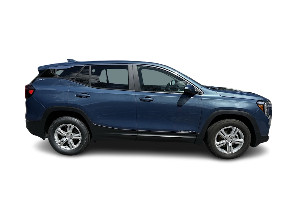 Thumbnail: 2024 GMC Terrain - 21