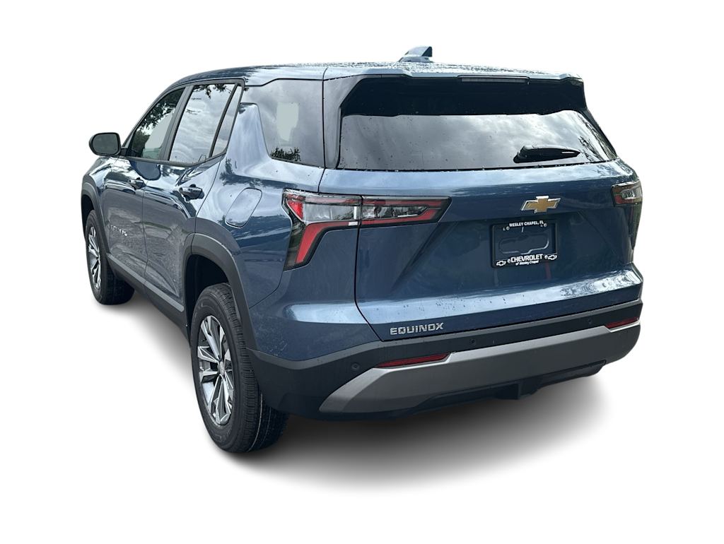 Thumbnail: 2027 Chevrolet Equinox - 3
