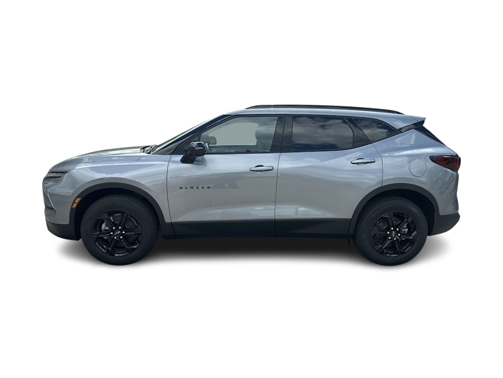 Thumbnail: 2026 Chevrolet Blazer - 3