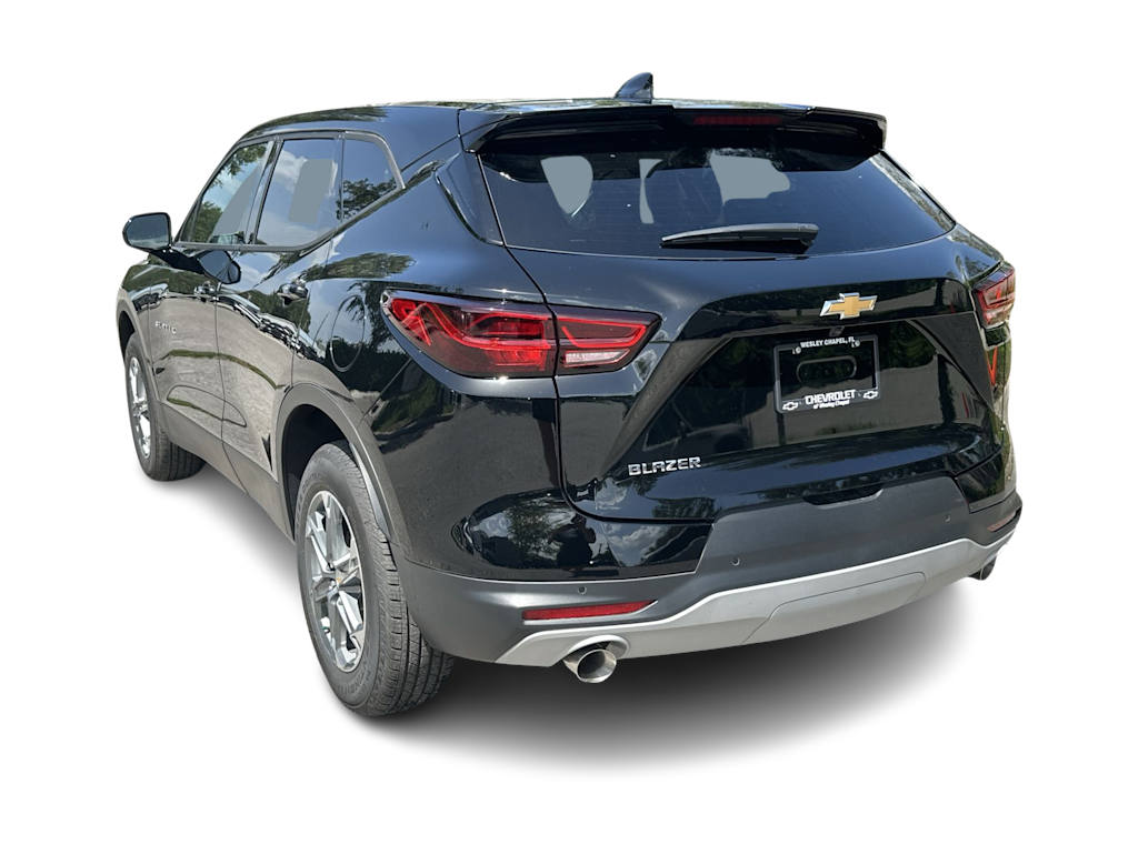 Thumbnail: 2026 Chevrolet Blazer - 4