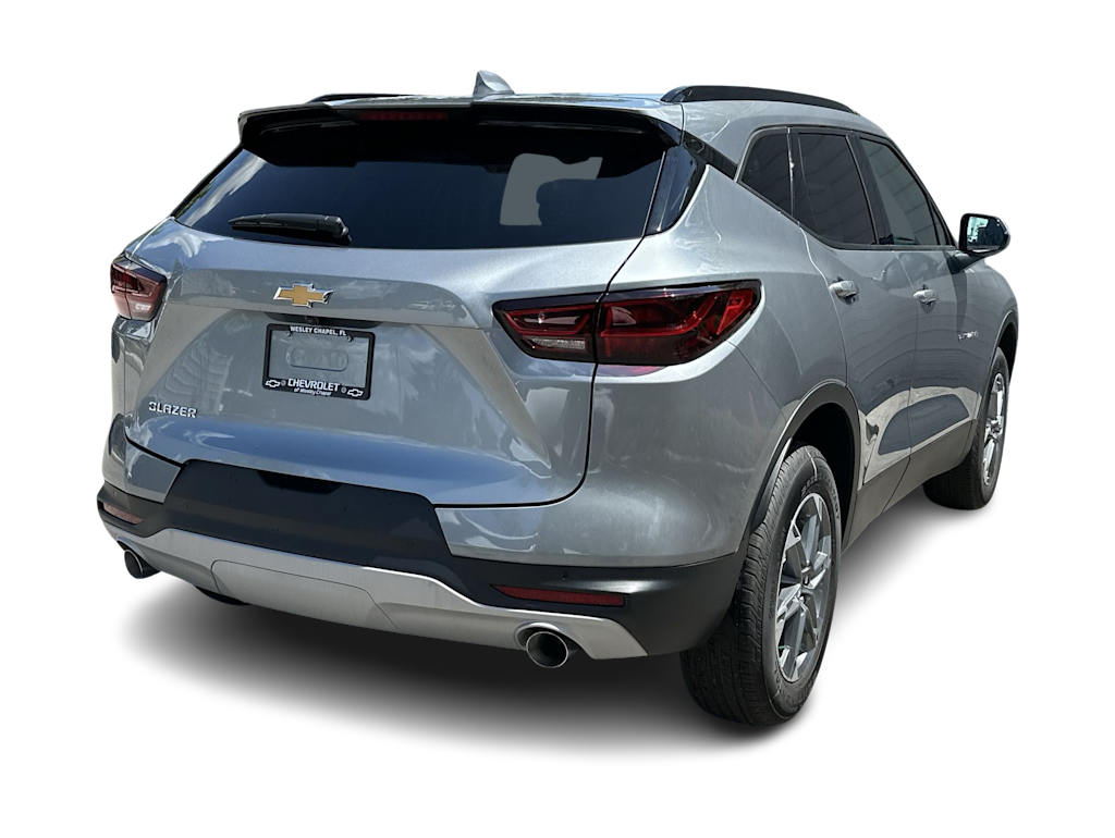Thumbnail: 2026 Chevrolet Blazer - 21