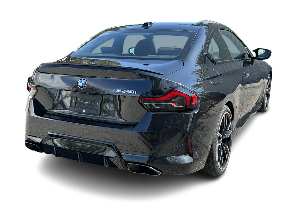 Thumbnail: 2025 BMW 2 Series - 18