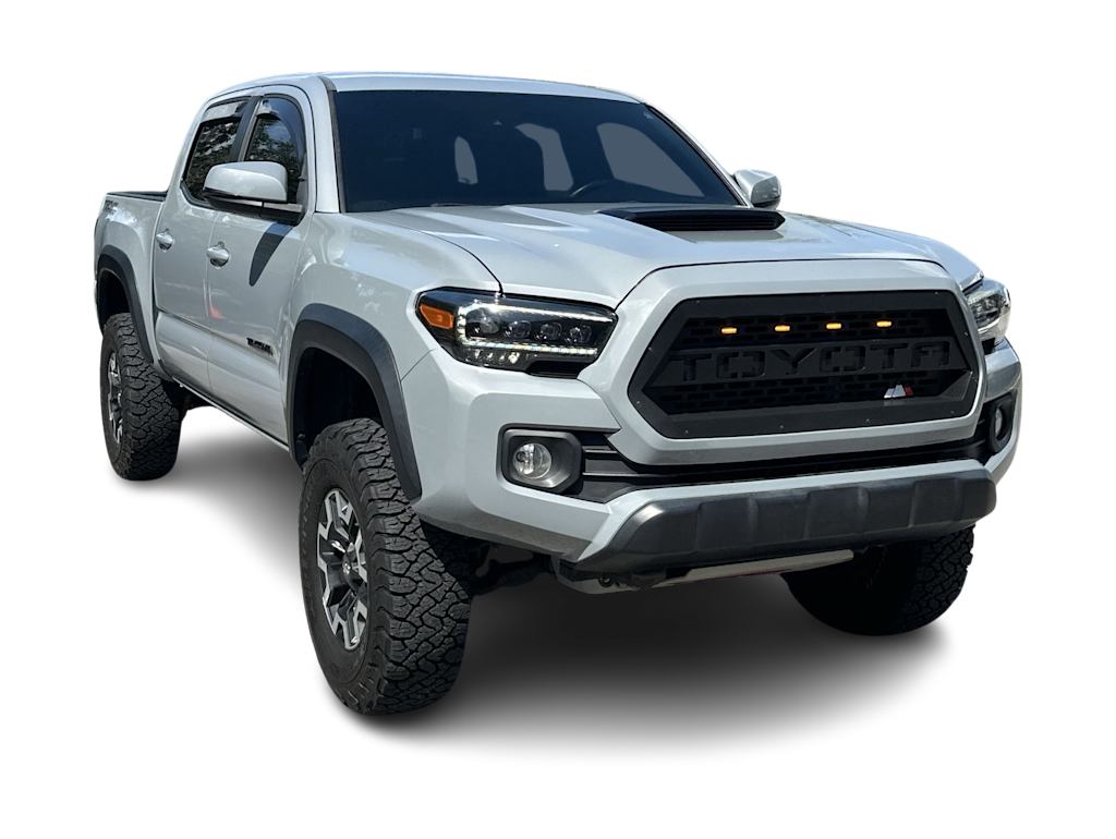 Thumbnail: 2021 Toyota Tacoma - 21
