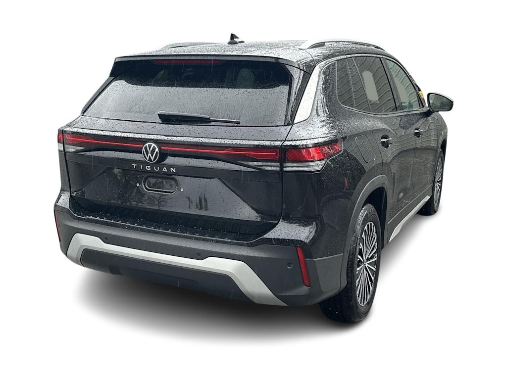 Thumbnail: 2025 Volkswagen Tiguan - 18