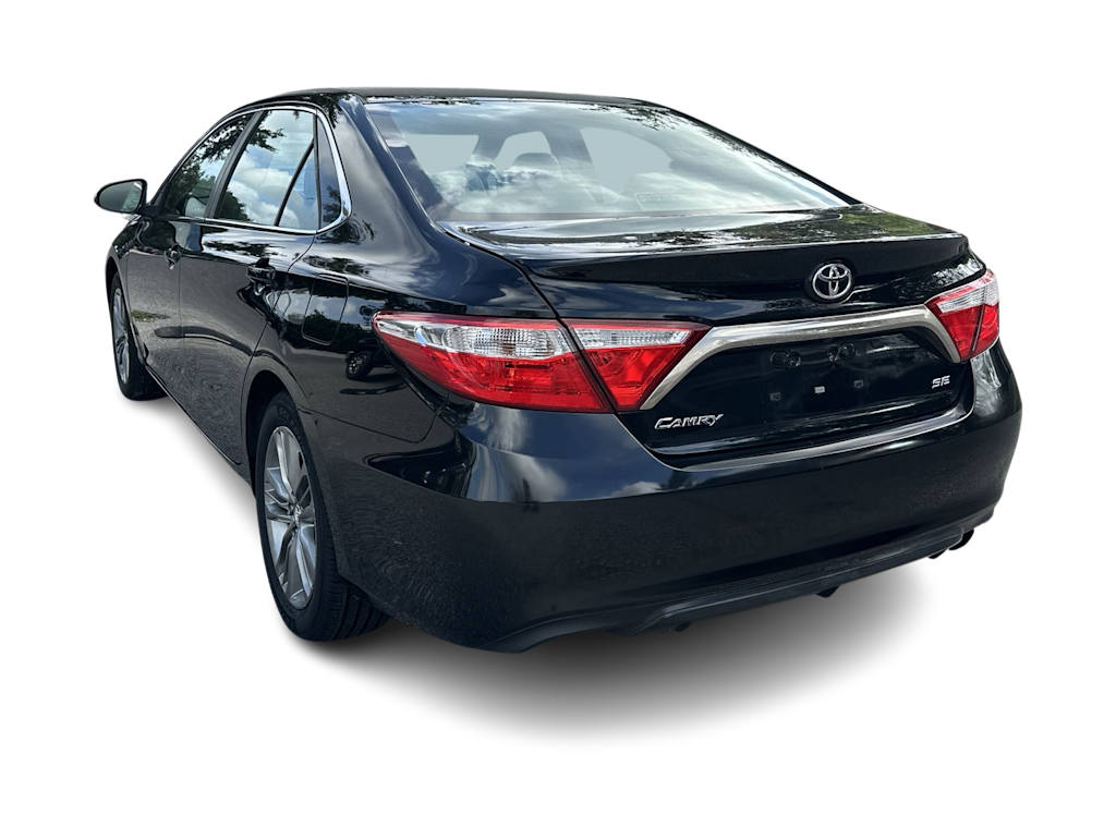 Thumbnail: 2016 Toyota Camry - 4