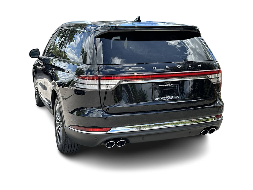 Thumbnail: 2022 Lincoln Aviator - 4