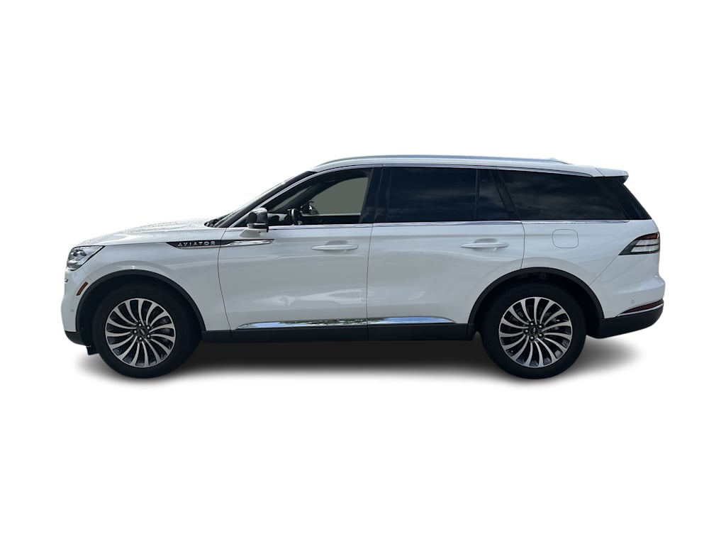 Thumbnail: 2023 Lincoln Aviator - 3
