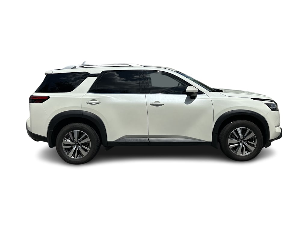 Thumbnail: 2023 Nissan Pathfinder - 21