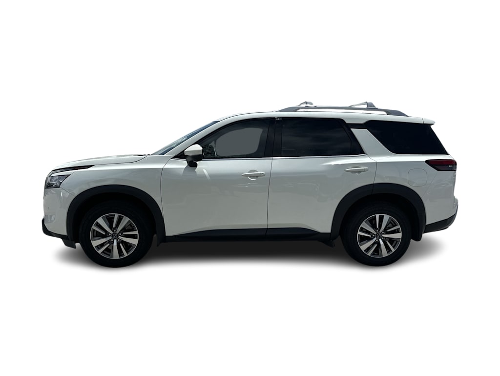 Thumbnail: 2023 Nissan Pathfinder - 3